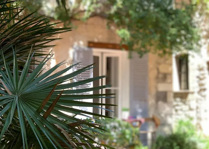 La Cle De La Porte Rentals Lägenhet *