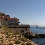 La Cle De La Porte *