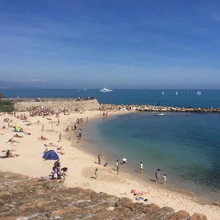 فندق مبيت وإفطار La Cle De La Porte أنتيب