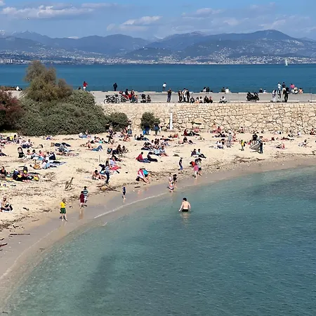 La Cle De La Porte Antibes