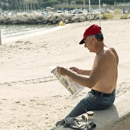 Bed & Breakfast La Cle De La Porte 3*