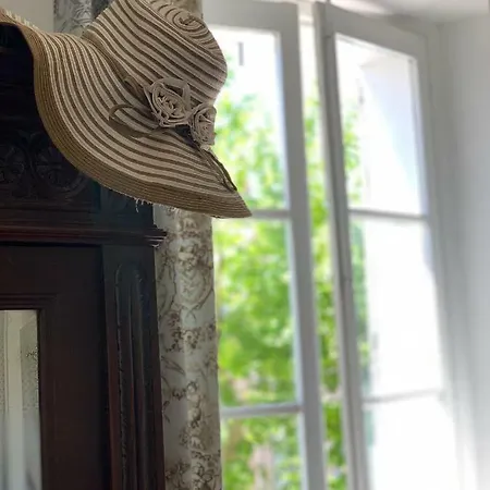 فندق مبيت وإفطار La Cle De La Porte 3*