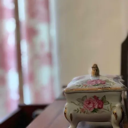 La Cle De La Porte فندق مبيت وإفطار أنتيب